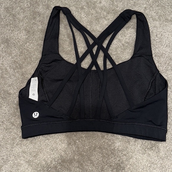 Lululemon - Picture 2 of 3